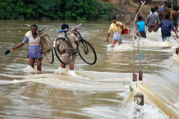 পশ্চিমবঙ্গে বৃষ্টিপাত ভাঙলো ১১০ বছরের রেকর্ড ।। ২৪ ঘণ্টায় ৮৩.৫ মিলিমিটার বৃষ্টি রেকর্ড কলকাতার করে আলিপুরে