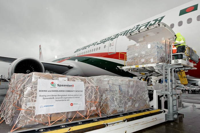 বিমানের কার্গো পরিবহনে নিষেধাজ্ঞা ।। দ্রুত পদক্ষেপের দাবি ব্যবসায়ীদের