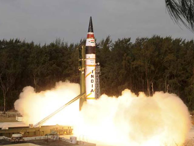 দূরপাল্লার ক্ষেপনাস্ত্র অগ্নি-১ এর সফল পরীক্ষা চালালো ভারত ।।