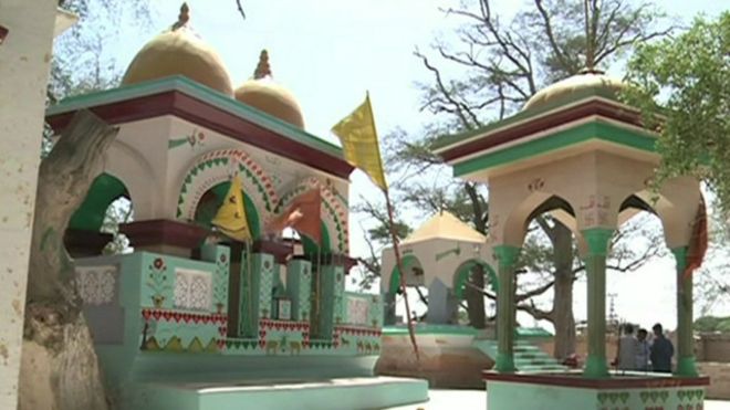 হিন্দুদের হোলি উৎসবে এই প্রথম সরকারি ছুটি পাকিস্তানে ।।