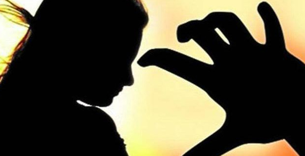 লিভারপুলে মা ও কন্যা শিশু কে ফাঁদে ফেলে ধর্ষণ করেছে পিতা ।।