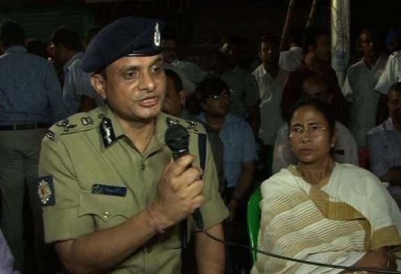 পুলিশ কমিশনারের পদ থেকে অপসারিত রাজীব কুমারের পাশেই মমতা ।। কার্যত চ্যালেঞ্জ জানালেন নির্বাচন কমিশনকেই.......