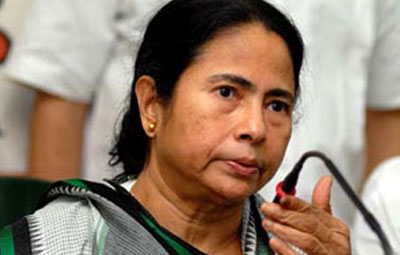 কেন্দ্রের কোনও চাপের কাছে নতি স্বীকার করছি না ।। মমতা ব্যানার্জি
