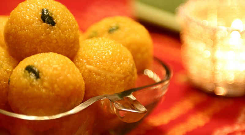 পাকিস্তানে লাড্ডু খেয়ে ২৩ জনের মৃত্যু ।।