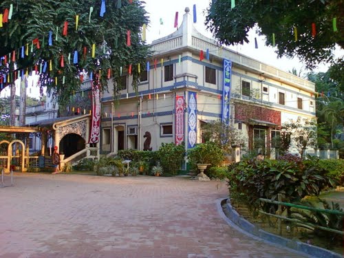 সরকারের সিদ্ধান্ত অনুযায়ী বগুড়ার ‘নবাব প্যালেস’ এখন থেকে পুরাকীর্তি হিসেবে সংরক্ষিত হবে।।