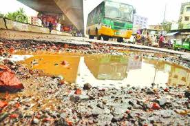 মৌচাক-শান্তিনগরের দীর্ঘমেয়াদি জলাবদ্ধতা।। জনজীবন বিপর্যস্থ.....