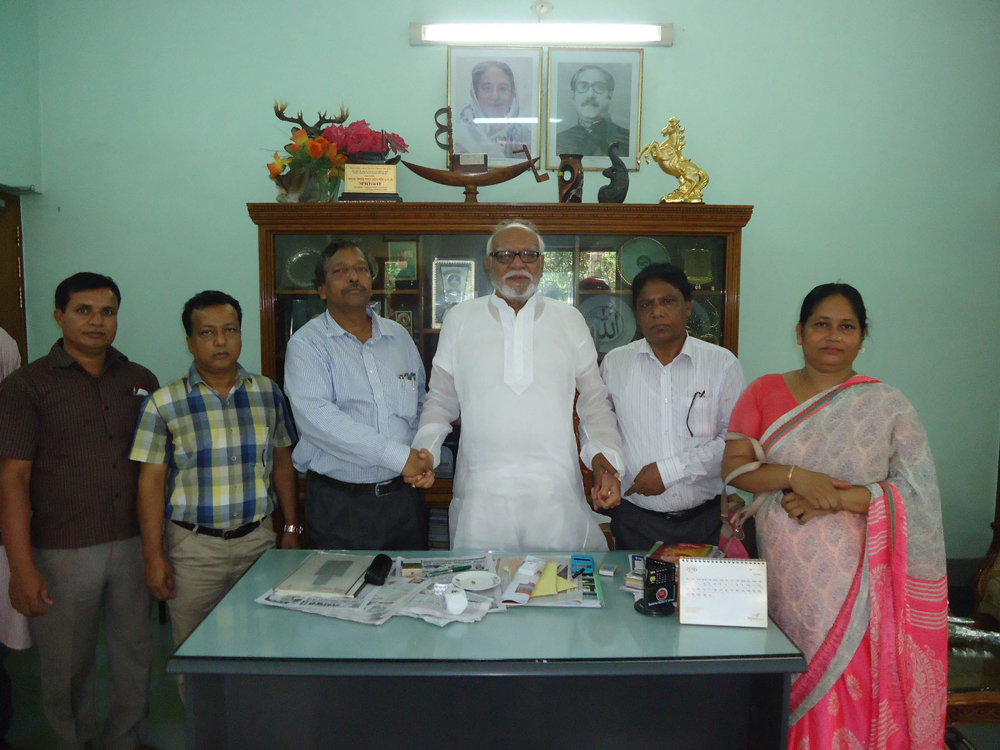 কৃষকের উৎপাদিত গম ও চাল প্রকিউরমেন্টে যারা দুর্নীতি করবে তাদের সমাজ থেকে বয়কট করুন: ভূমিমন্ত্রী