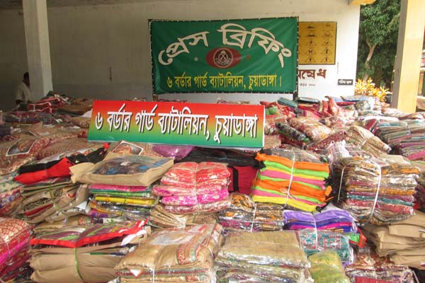 চুয়াডাঙ্গায় ৭১ লাখ টাকার ভারতীয় মালামাল আটক ।।