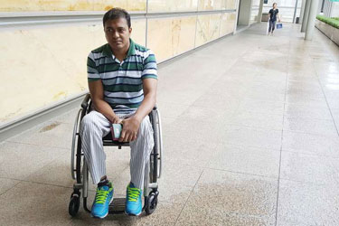 সিংগাপুরে মামলায় জিতে বাংলাদেশী শ্রমিক পাচ্ছেন ৬ লাখ ডলার ক্ষতিপূরণ ।।