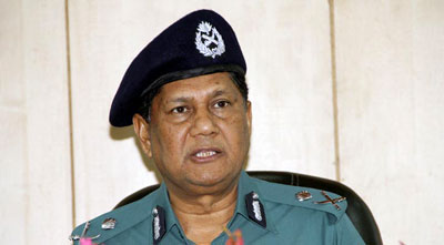 'নাশকতা সৃষ্টির জন্যই উত্তরায় অস্ত্রের মজুদ করা হচ্ছিল ।। ডিএমপি কমিশনার