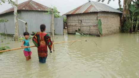 তিস্তার পানি বিপদ সীমার উপর দিয়ে প্রবাহিত, নিন্মাঞ্চল প্লাবিত