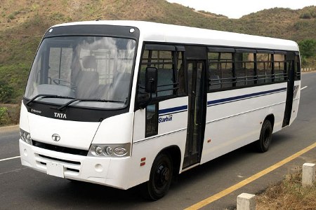 বন্দরনগরী চট্টগ্রামে প্রথমবারের মতো শীতাতপ নিয়ন্ত্রিত যাত্রীবাহী বাসের উদ্বোধন