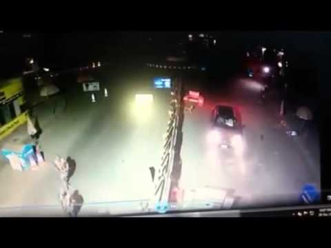 গুলশানে সকল প্রবেশদ্বারে নিরাপত্তা জোরদার।।