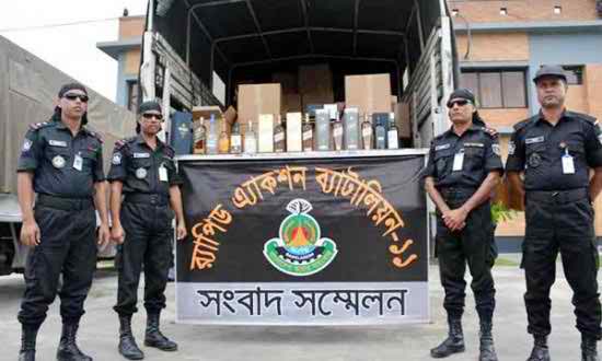 নারায়ণগঞ্জে সাড়ে ৩ কোটি টাকার বিদেশি মদ উদ্ধার ।।