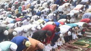 জঙ্গি, সন্ত্রাস ও সকল ধরনের অপতৎপরতার বিরুদ্ধে ঐক্যবদ্ধ হওয়ার প্রত্যয়ে দেশব্যাপী পবিত্র ইদুল ফিতর উদযাপিত