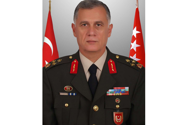 নতুন সেনা প্রধান নিয়োগ দিয়েছে তুরস্ক ।। বিদ্রোহীদের দাবী লড়াই চলবে