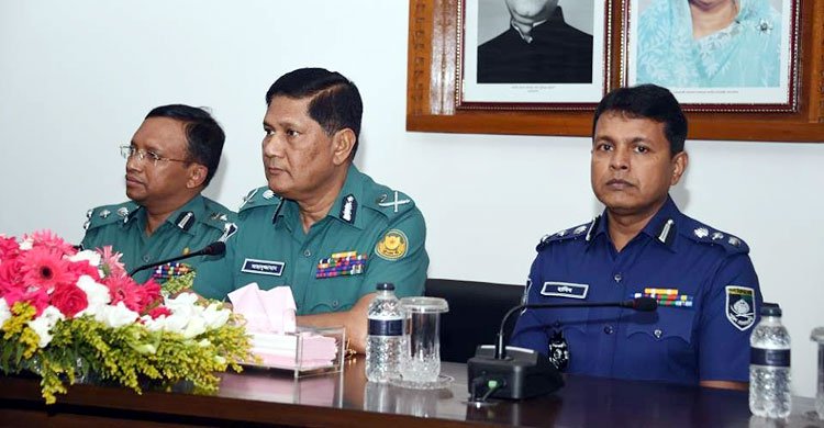 নবীন পুলিশ কর্মকর্তাদের দেশপ্রেমের মহান আদর্শে উজ্জীবিত করলেন ডিএমপি কমিশনার মোঃ আছাদুজ্জামান মিয়া