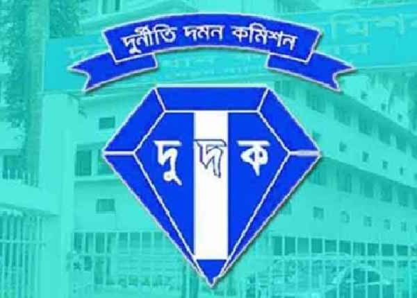 হাওরে বাঁধ নির্মাণে দুর্নীতি ও অনিয়মের অভিযোগে ৪কর্মকর্তাকে দুদকের তলব