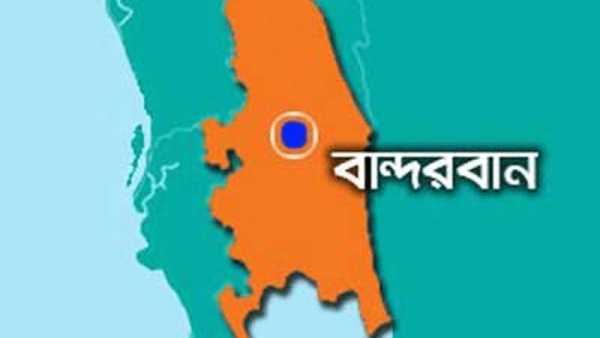 বান্দরবানের নাইক্ষ্যংছড়ির ঘূর্ণিদুর্গত এলাকায় ত্রাণ বিতরণ।।   