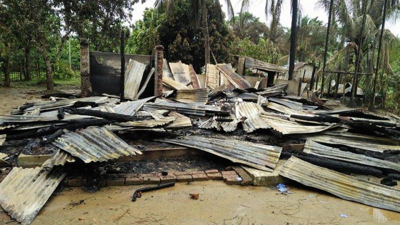 রাঙামাটির লংগদুয়ে পাহাড়িদের ঘরবাড়ি পুড়িয়ে দেওয়ার ঘটনায় ৩০০ জনকে আসামি করে মামলা।।