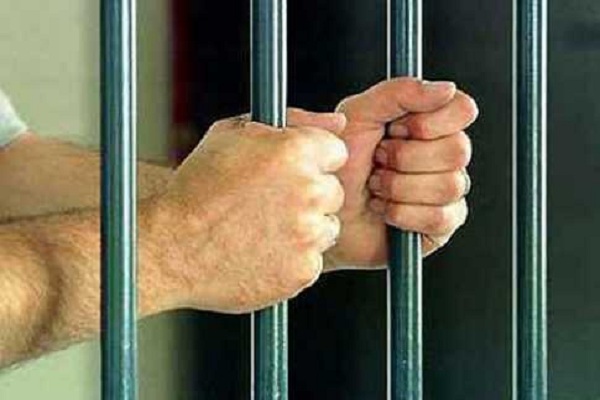 ক্রিকেটার মুশফিকুর রহিমের বড় ভাই মোজাহিদকে মাদকসহ গ্রেপ্তার   