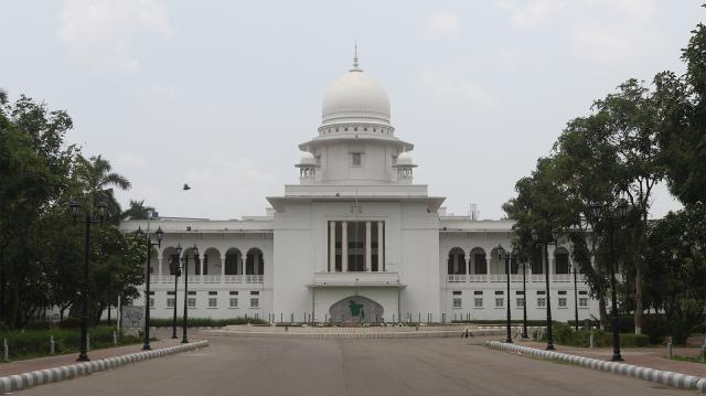 বনশ্রী থেকে ডেমরার আমুলিয়া সড়কে ভারী যান চলাচলে নিষেধাজ্ঞা।।   