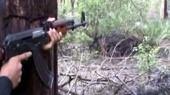 সুন্দরবনে বন্দুকযুদ্ধে জলদস্যু বাহিনীর প্রধান রবিউল ইসলাম নিহত।।      