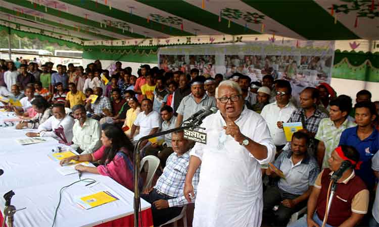 পাঁচ দফা দাবিতে আবারও কঠোর আন্দোলনের হুমকি বিড়ি শ্রমিকদের।।   