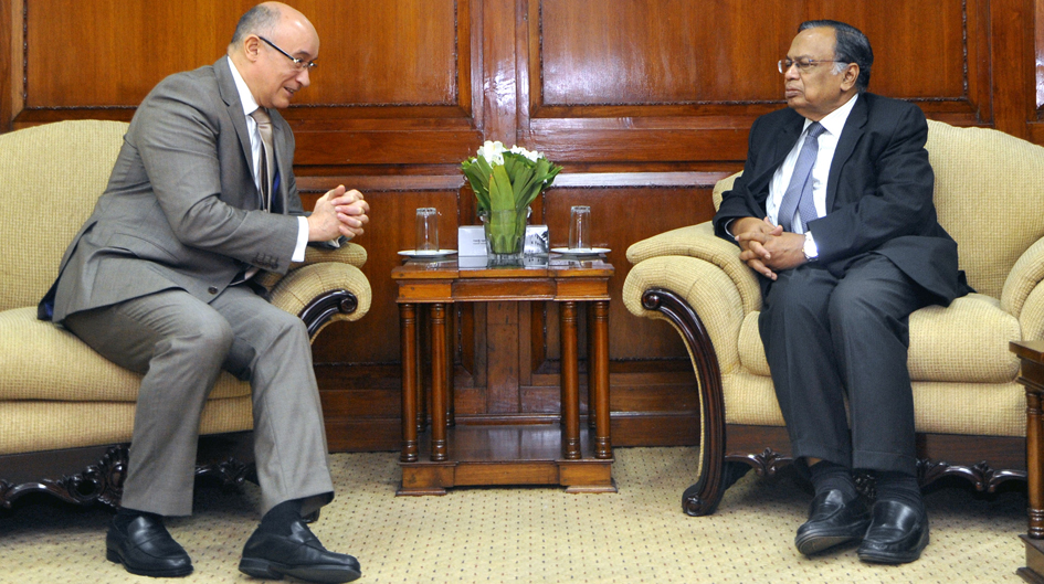 পররাষ্ট্রমন্ত্রী আবুল হাসান মাহমুদ আলীর সঙ্গে মরক্কোর রাষ্ট্রদূত মজিদ হালিমের সাক্ষাৎ।।   