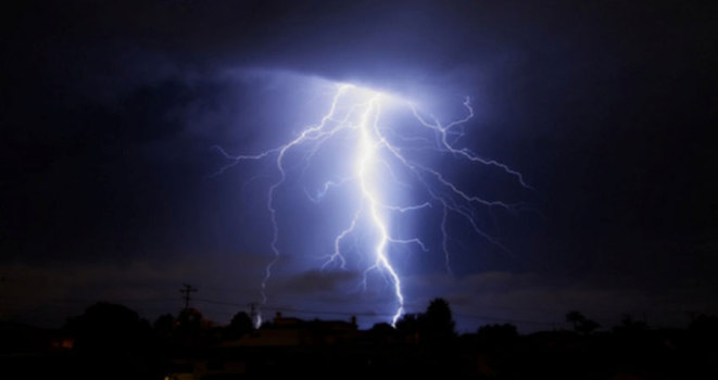 ফেনীর সোনাগাজী ও দাগনভূঞায় বজ্রপাতে দুইজন নিহত ।