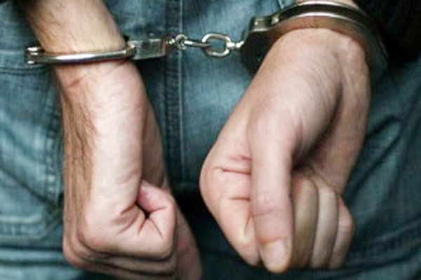 চট্টগ্রামে অস্ত্রসহ তালিকাভুক্ত সন্ত্রাসী মীর হোসেন বাহার গ্রেফতার।।   