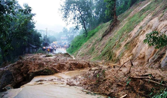 সারাদেশ থেকে এখনও বিচ্ছিন্ন রয়েছে রাঙামাটি