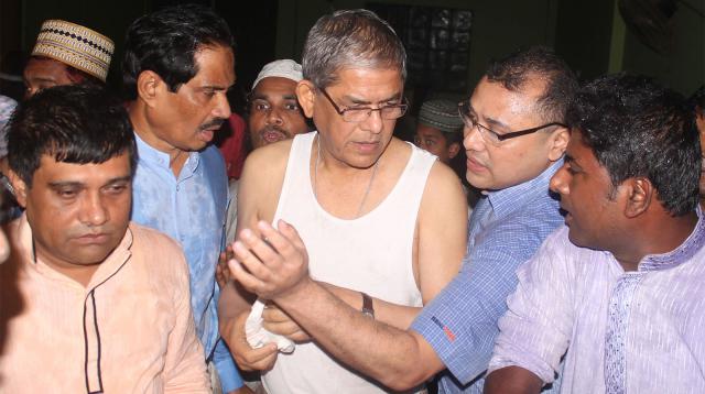 বিএনপির মহাসচিব মির্জা ফকরুলের উপর হামলার প্রতিবাদে কাল সারাদেশে বিএনপির বিক্ষোভ কর্মসূচি।