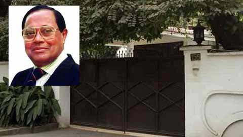 মওদুদ আহমদের গুলশানের বাড়িতে উচ্ছেদ অভিযান শুরু।।