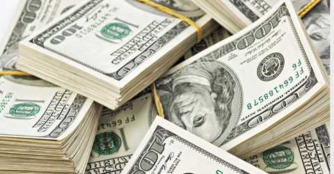 গত অর্থবছরে প্রবাসী আয় কমেছে সাড়ে ১৪ শতাংশ।।   