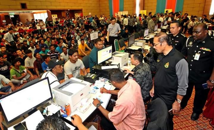 মালয়েশিয়াস্খ অবৈধ শ্রমিকদের আতঙ্কিত না হয়ে চলমান রিহায়ারিংয়ের মাধ্যমে বৈধ হতে হাইকমিশনের আহ্বান।।