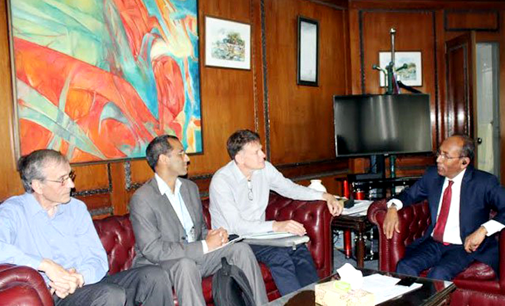 বিডা নির্বাহী চেয়ারম্যানের সাথে ডিএফআইডির অর্থনীতিবিদের সাক্ষাৎ, রপ্তানি পণ্য বহুমুখীকরণের তাগিদ।।      