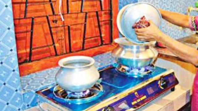 রাজধানীতে খাবার পানি ফুটাতেই পোড়ে দিনে ৫৮ কোটি টাকার গ্যাস।।