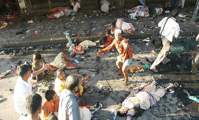 ২১ আগস্ট গ্রেনেড হামলার ঘটনায় নির্দোষ দাবি করলেন ২ আইজিপি।।   