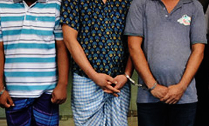 গাইবান্ধার পলাশবাড়ীতে ইয়াবা ও জাল টাকাসহ আটক ৩।।   