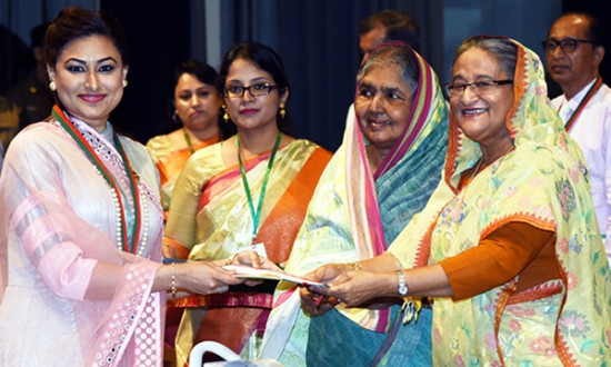 ৫৫ ব্যক্তি ও ৯টি সংগঠনকে বঙ্গবন্ধু কৃষি পদক দিলেন প্রধানমন্ত্রী শেখ হাসিনা।।