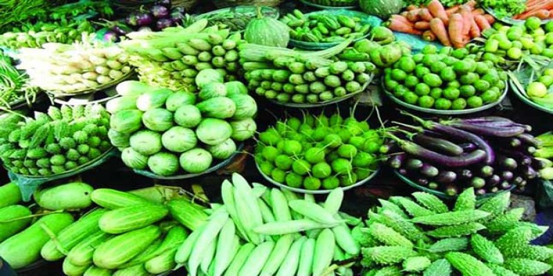 ঢাকার নিত্য বাজারে বাড়ল সবজি ও মাছের দাম॥ স্থিতিশীল ডিমের দাম
