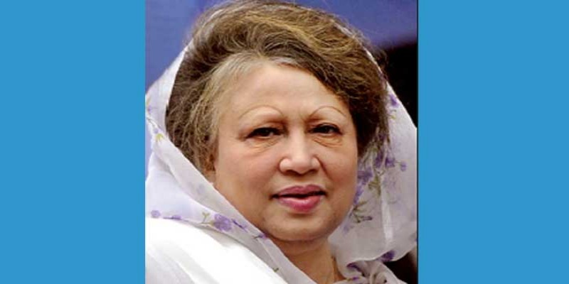 খালেদা জিয়ার জন্য ফেনী ১ আসনের মনোনয়নপত্র কিনলেন বিএনপির মহাসচিব।   
