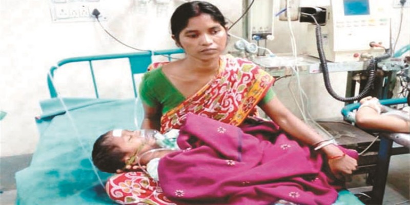 ভারতে দেড় বছরের এক শিশুর পেটে মিললো ‘ভ্রূণ’॥