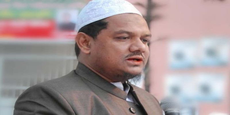মানবতা কঠিন সময় অতিক্রম করছে ।। পীর চরমোনাই   