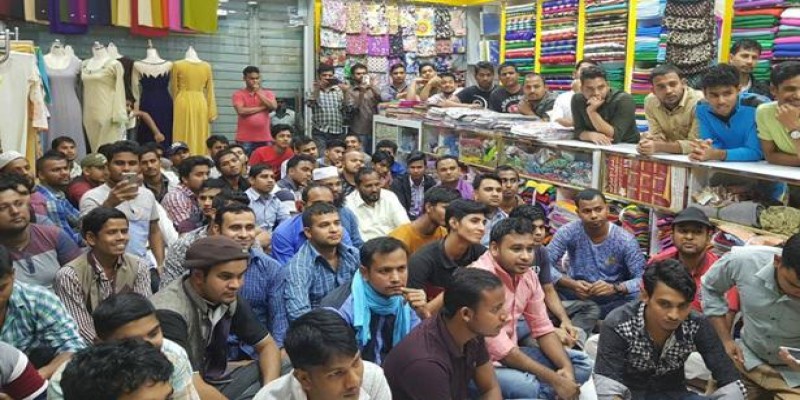 অভিনব কায়দায় মানব পাচার॥ ওমানে আউট পাশের অপেক্ষায় হাজারো প্রবাসী