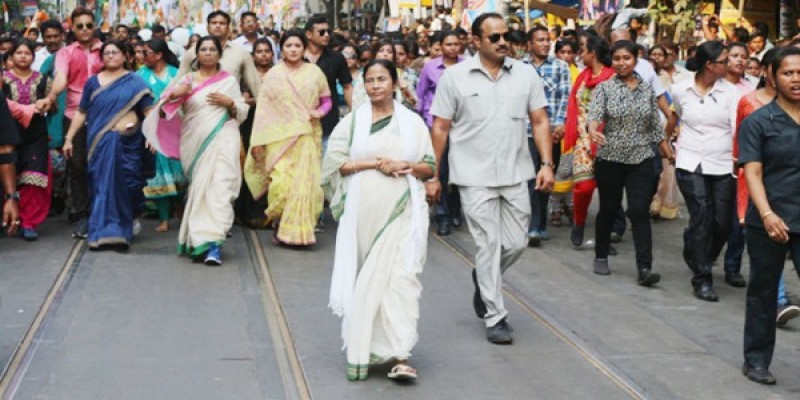 স্বাস্থ্য সচেতন পশ্চিমবঙ্গের মুখ্যমন্ত্রী মমতা ॥