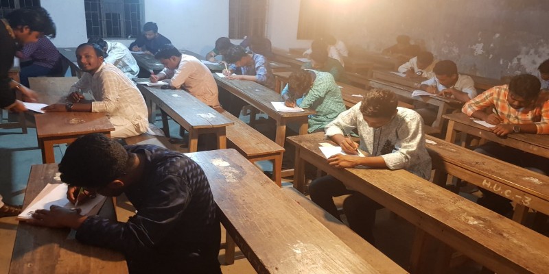 লক্ষীপুরে ছাত্রলীগে পদ পেতে লিখিত পরীক্ষা, ডোপ টেস্ট ।।