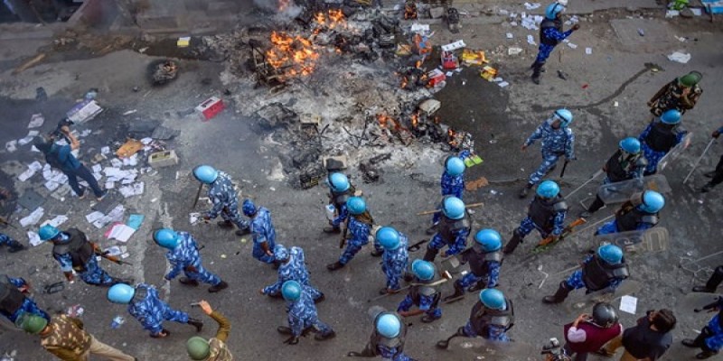 ভারতের রাজধানি দিল্লিতে দেখা মাত্রই গুলির নির্দেশ॥