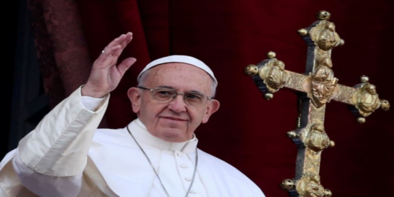 করোনা সংক্রমন ঠেকাতে লাইভ ভিডিওতে প্রার্থনা করবেন পোপ॥